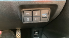 Honda Civic 1.0 VTEC Turbo 126 SR 5dr CVT Petrol Hatchback